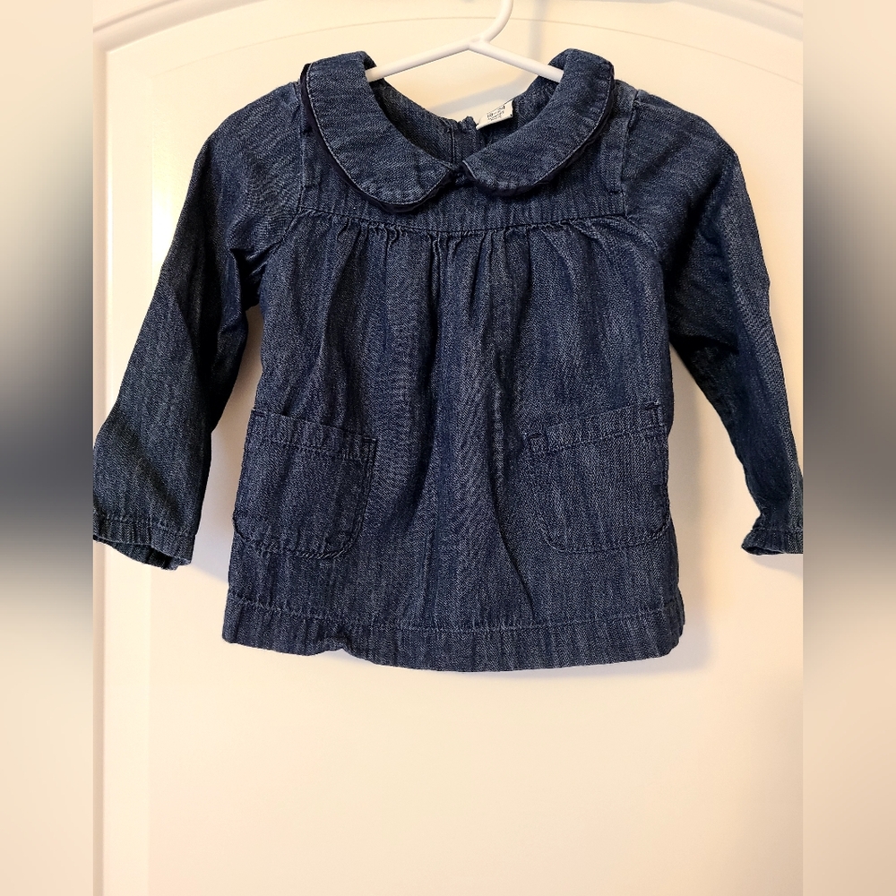 ❤️❤️❤️3 For $20❤️❤️❤️GAP Denim Blouse💙